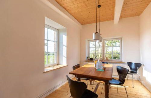 Deichschlösschen auf Pellworm - Foto 9