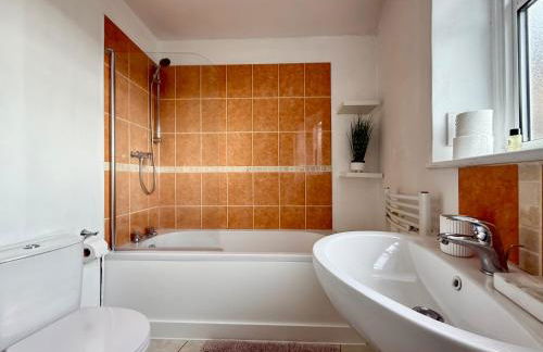 One-Bedroom flat in Cheam Village - Foto 13