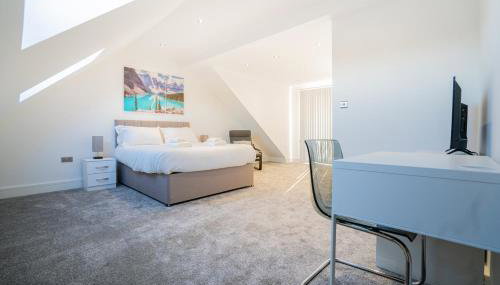 Newly Refurbished Modern 4 Bed Detached House ! - Foto 3