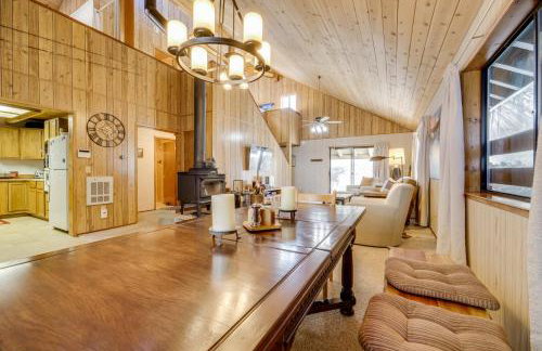 6 Mi to Sugar Bowl Resort Soda Springs Cabin! - Foto 7