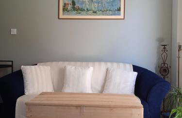 Vivian Philoxenia - Foto 11