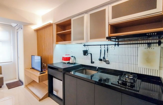 Spacious Classic Studio At Jarrdin Cihampelas Apartment - Photo 8