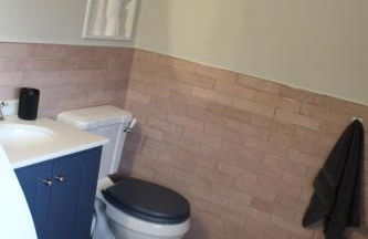 Charming 4-Bed in Llangollen - Photo 12