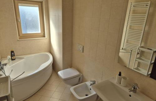 mirosa airport home - Foto 16