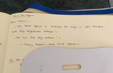 Wisteria Cottage , Pretty Cotswold Cottage close to Chipping Campden - Photo 2