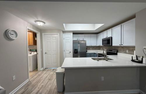 Poolside Ground Floor Villa-Near Heat Pool/Hot tub - Foto 9