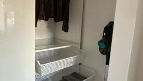 HARMONY "4" stylishes 1-Zimmer Apartment mit Küche - Foto 2, towels, wardrobe