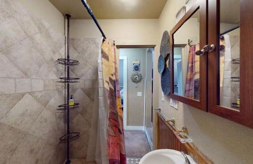 Provincetown Bliss - Photo 11