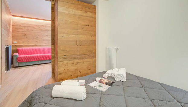 The Lovely Nest - Photo 4, Room