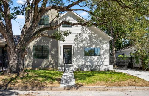 Nature-Inspired Living n Houston’s Trendy East End - Foto 27