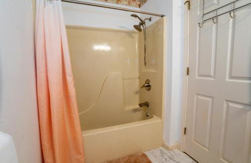 Joy Cabin Where Family Friends Make Memories - Foto 24