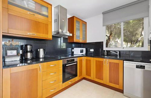 Villa KIP, private pool & jacuzzi surrounded by nature - Foto 11