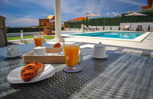 Villa Angelus with heated pool - Foto 36