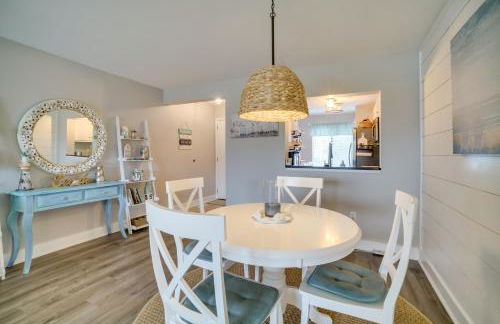 Beachfront Condo with 3 Pools on St Helena Island! - Foto 9