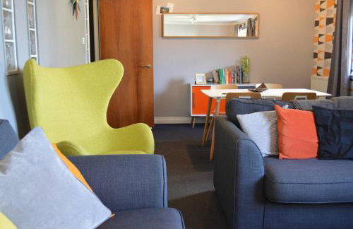 Large 2 bed flat, 2 bath, free parking & lift - Foto 12