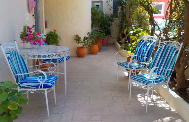 Vivian Studios - Foto 44