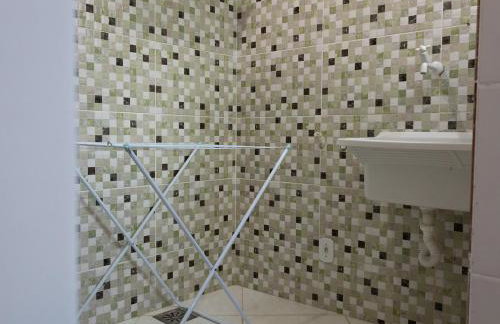 Casa com WiFi e excelente localizacao em Cabo Frio - Foto 30