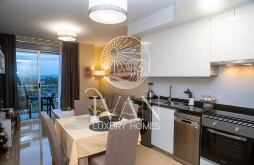 Casa Mediterranea Ivan Luxury Homes 7ªPlta Norte 1ªLinea - Foto 6