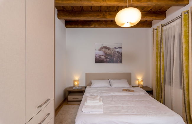 Casa Nicolae Luxury Suites - Photo 25