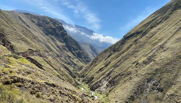 Hiking the Chimborazo Volcano - Photo 4