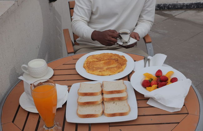 Yohannes Guesthouse Addis - Foto 24