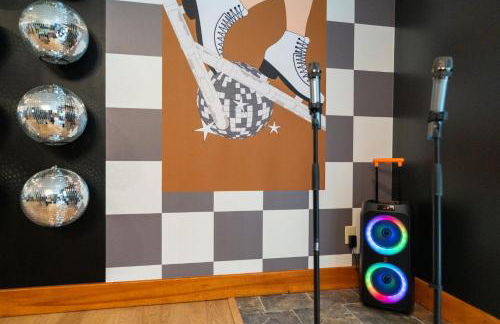 Luxury Chalet, Firepit, Sauna, Pet Friendly, 5 mins to Windham Mtn resort - Foto 106