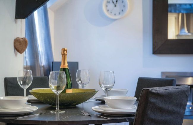 Cosy At The Mews - 2 Bedroom Apartment - Tenby - Foto 53