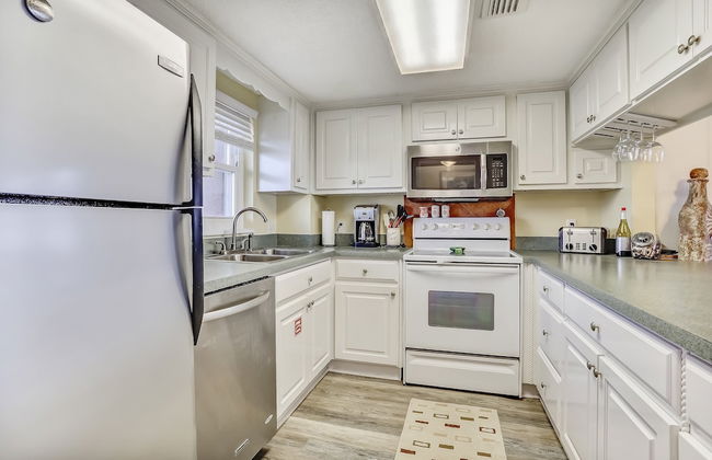 Ocean and Amelia Island View Condo with Oceanside Pool Access by RedAwning - Foto 8