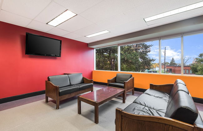 Residence & Conference Centre - Hamilton - Photo 15