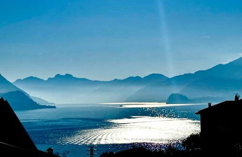 Apartment with swimming pool, lake view, parking - Larihome A72 - Foto 24