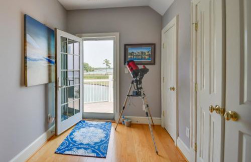 Bayfront White Stone Escape w/ Private Beach! - Photo 29