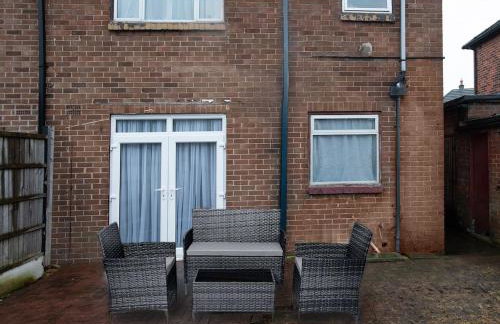 Stylish 3 bedroom Wigan House sleeps 7 - Foto 14