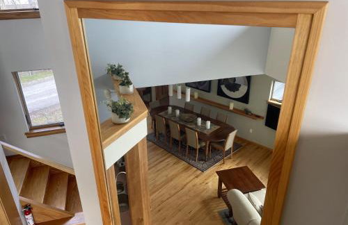 Risingwater Newly Listed Stunning Home with 150-Foot Beachfront in the Finger Lakes - Foto 14