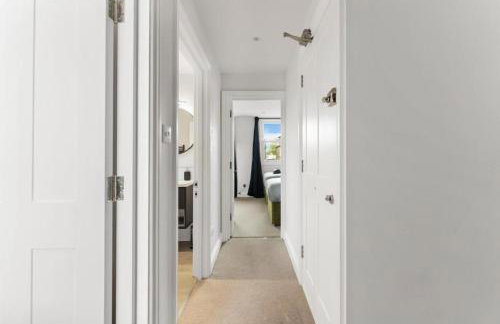 Stunning 4 Bedroom Abode in Zone 1 - Balcony - Sleeps 9 - Foto 41