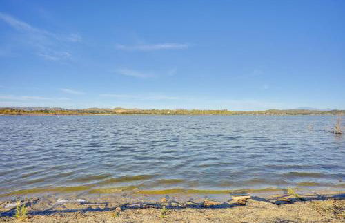 Waterfront Getaway on Lake Elsinore with Swim Spa - Foto 40