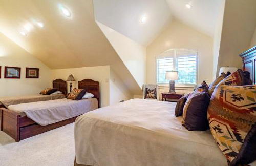 Beautiful Driggs Townhome with Views and Hot Tub - Foto 14