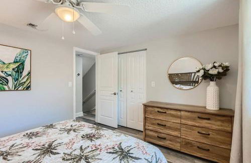 Gulfside Retreat Big Family Near Clearwater StPete - Foto 9