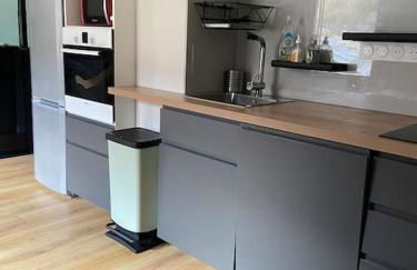 3 chambres, calme, vue imprenable, refait à neuf - Photo 23