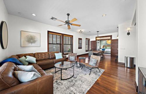 Modern apartment in historic downtown Galveston close to the Strand - Foto 27