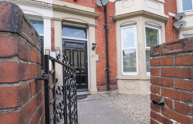 St Georges Apartment- North East Escapes - Photo 39