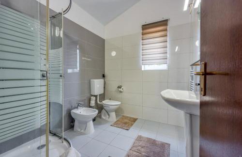 Villa LUMARE TERRA - Garden & Pool in Istria - K13 - Foto 10