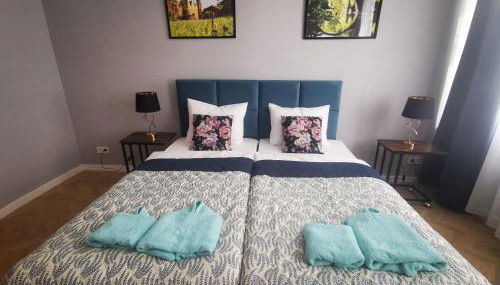 Under the Hill plus - Foto 5