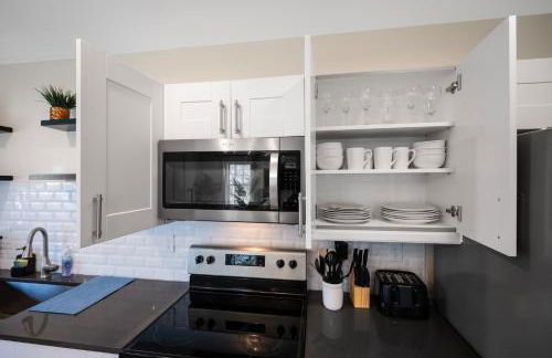 Spacious House in Prime Location - Photo 19