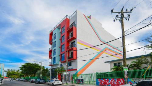 Wynwood Retreat - Rooftop Pool & Neighborhood Views - Foto 2