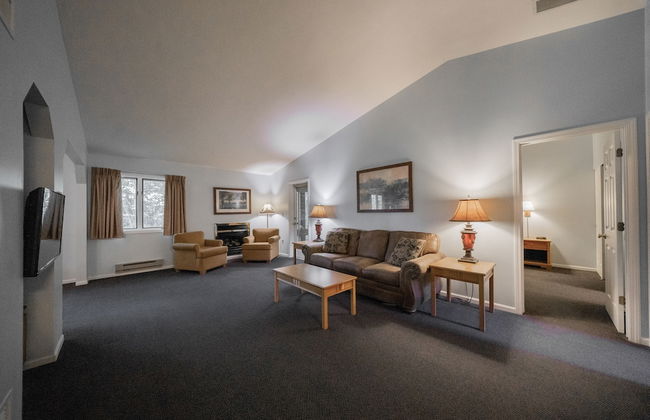 Telemark Northwoods Lodging - Photo 57