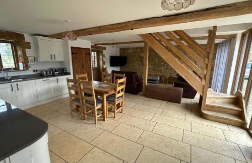 The Warren - Ash Farm Cotswolds - Photo 4