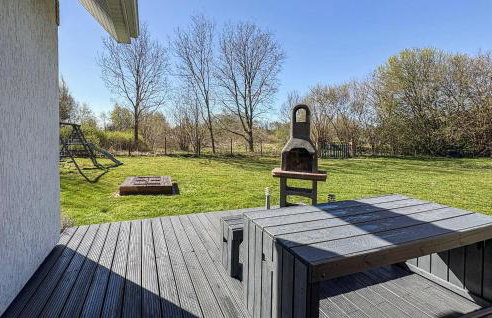 Gorgeous Home In Postomino With Wifi - Foto 2