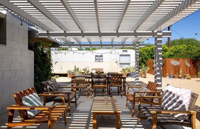 Mid Century Ranch - Private Resort-style Pool! - Foto 29