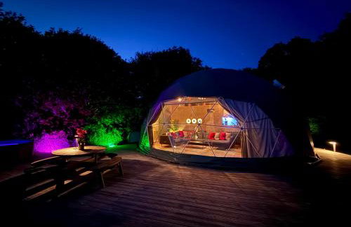 Sunridge Geodome with private Hot tub - Foto 31