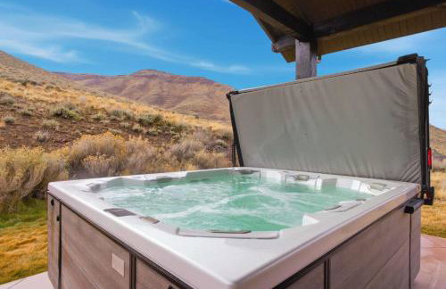 Private Family Home with Hot Tub - Foto 3